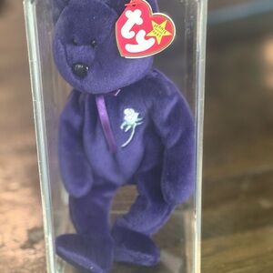 Princess Diana collector edition beanie baby with tags and in a collector box